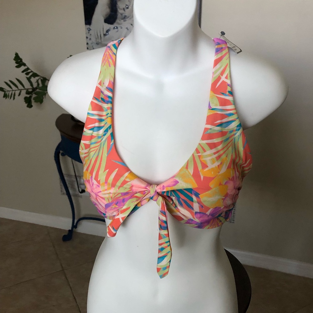 NWT Time And Tru Bikini Swimsuit Bathing Suit Top S - 4 / 6